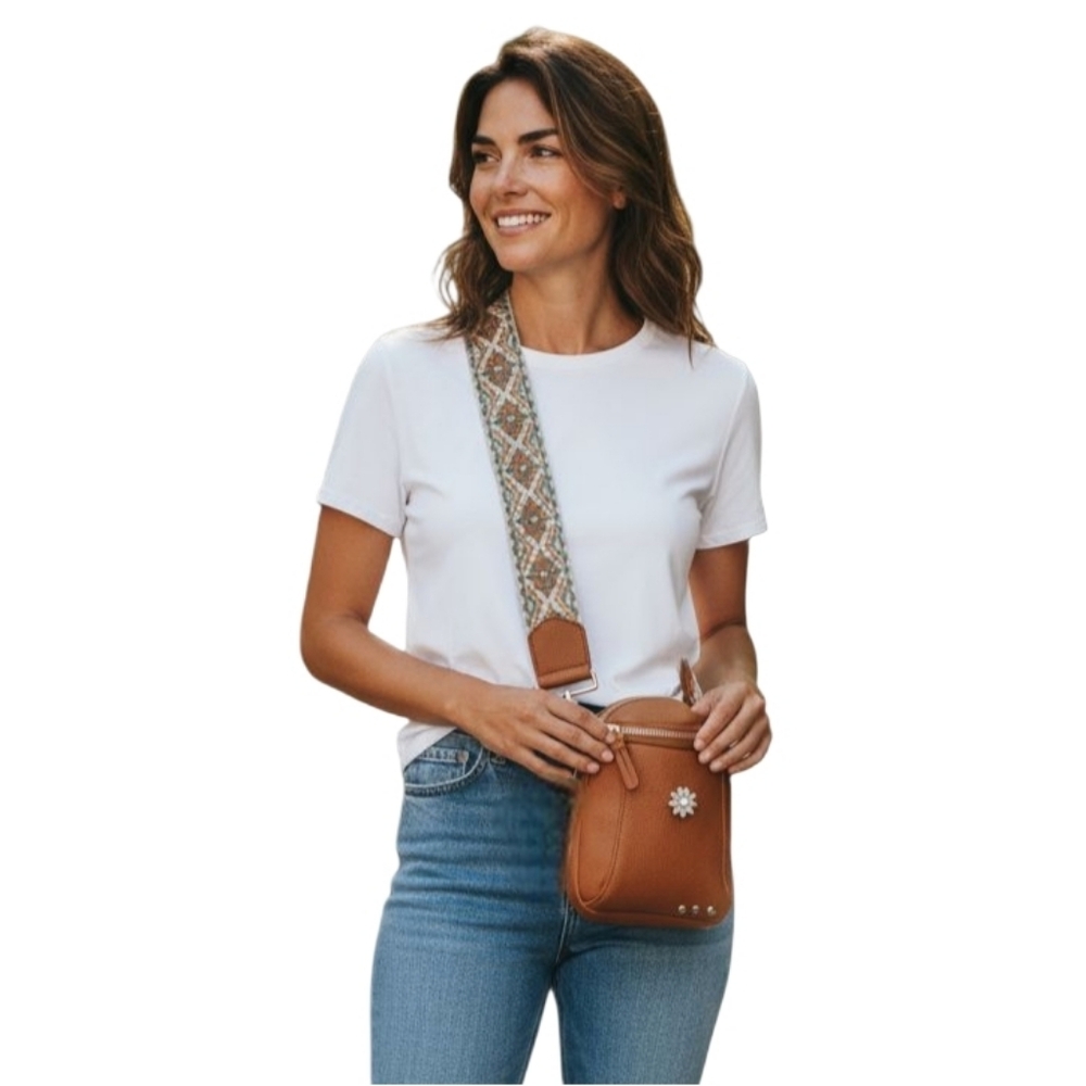 NWT Brown Vegan Leather Crossbody Bag w/Woven Strap & Interchangeable Snap Charm - Picture 2 of 4